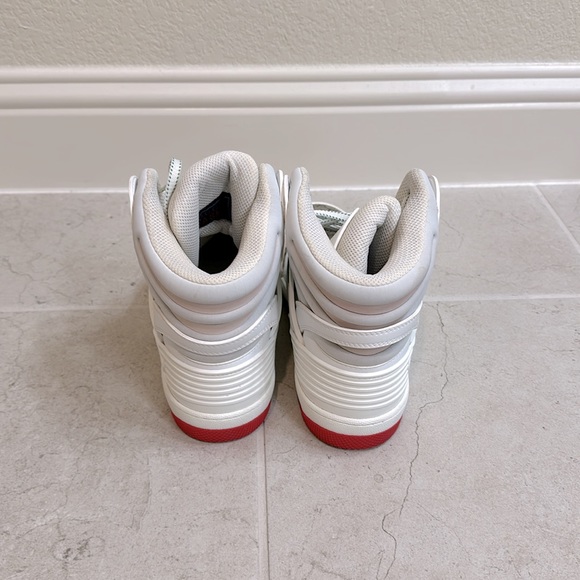Gucci sneakers